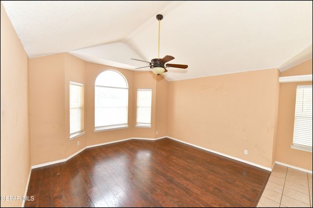 7737 PLAZA AZUL Road, El Paso, TX 79912