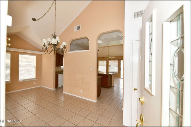 7737 PLAZA AZUL Road, El Paso, TX 79912
