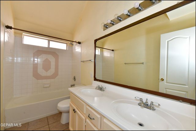 7737 PLAZA AZUL Road, El Paso, TX 79912