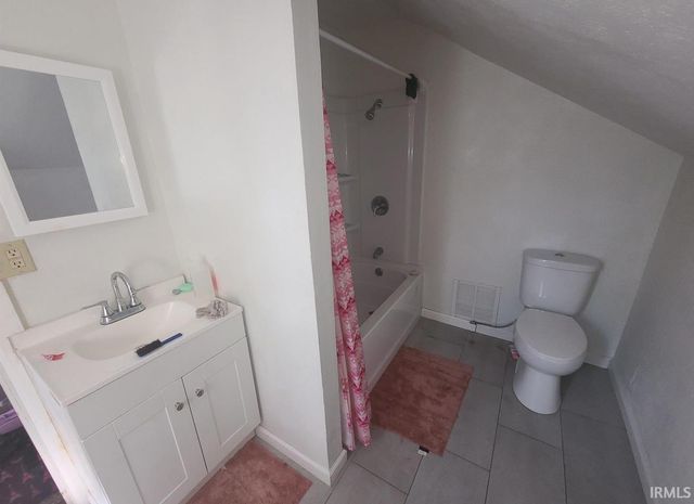 926 N Adams Street, South Bend, IN 46628