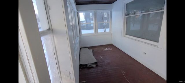 926 N Adams Street, South Bend, IN 46628