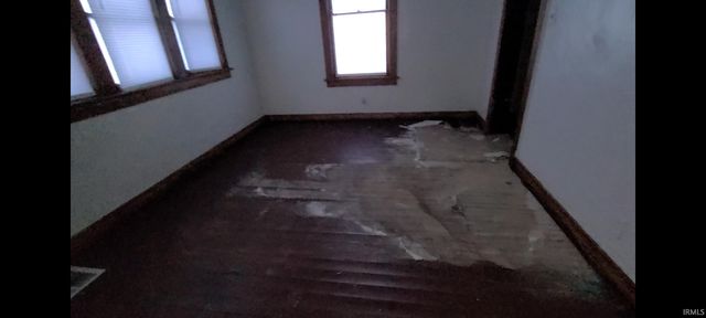 926 N Adams Street, South Bend, IN 46628