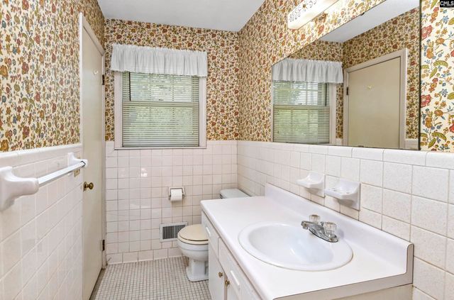 119 Pine Lane, Cayce, SC 29033
