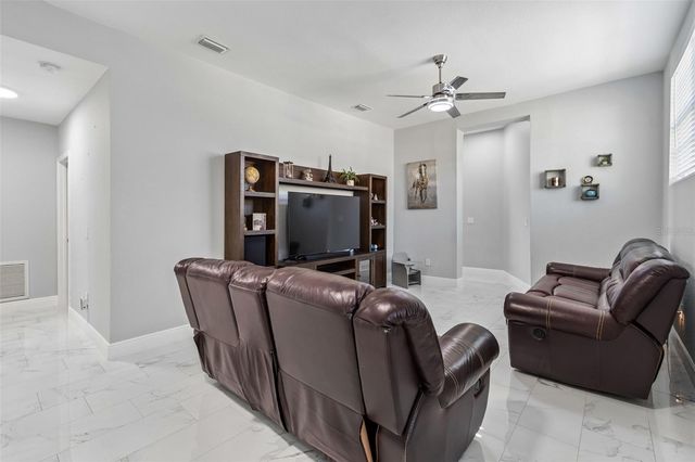 5117 N LINCOLN AVENUE, Tampa, FL 33614