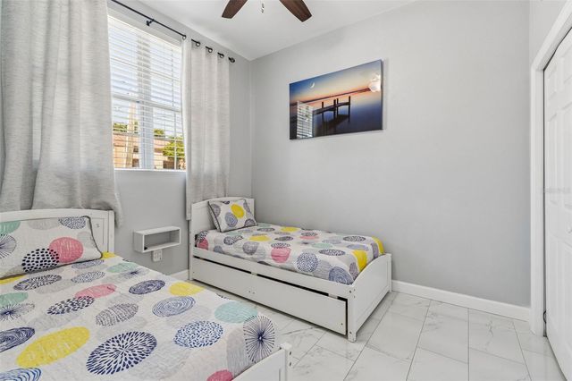 5117 N LINCOLN AVENUE, Tampa, FL 33614