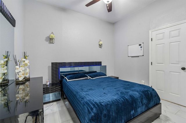 5117 N LINCOLN AVENUE, Tampa, FL 33614