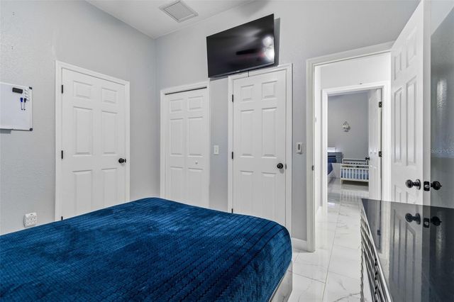 5117 N LINCOLN AVENUE, Tampa, FL 33614