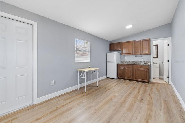 5117 N LINCOLN AVENUE, Tampa, FL 33614