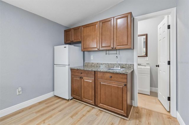 5117 N LINCOLN AVENUE, Tampa, FL 33614