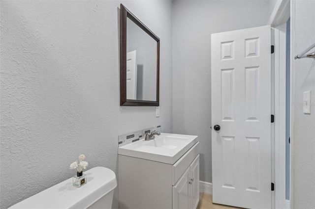 5117 N LINCOLN AVENUE, Tampa, FL 33614