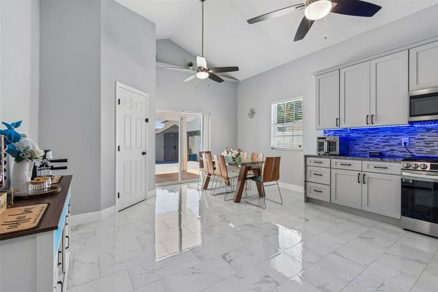 5117 N LINCOLN AVENUE, Tampa, FL 33614