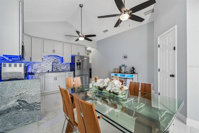 5117 N LINCOLN AVENUE, Tampa, FL 33614