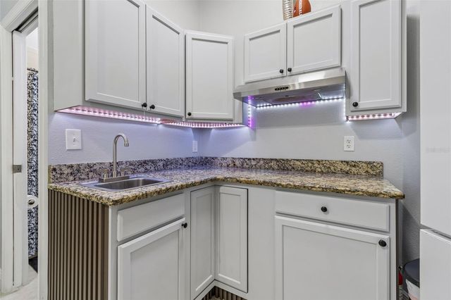 5117 N LINCOLN AVENUE, Tampa, FL 33614