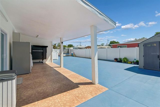 5117 N LINCOLN AVENUE, Tampa, FL 33614