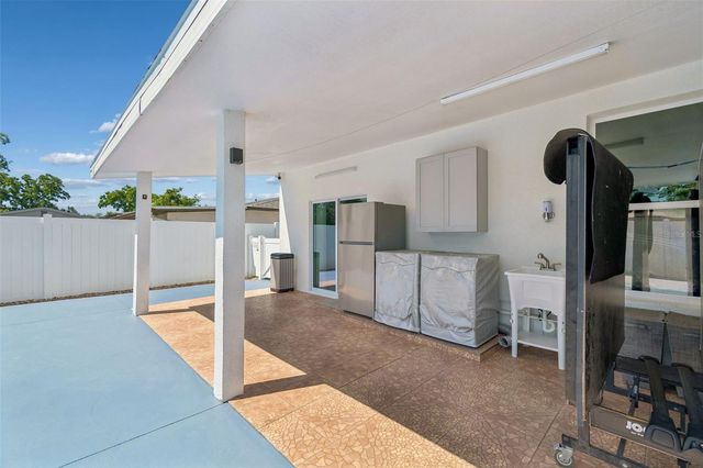 5117 N LINCOLN AVENUE, Tampa, FL 33614