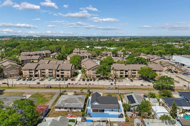 5117 N LINCOLN AVENUE, Tampa, FL 33614