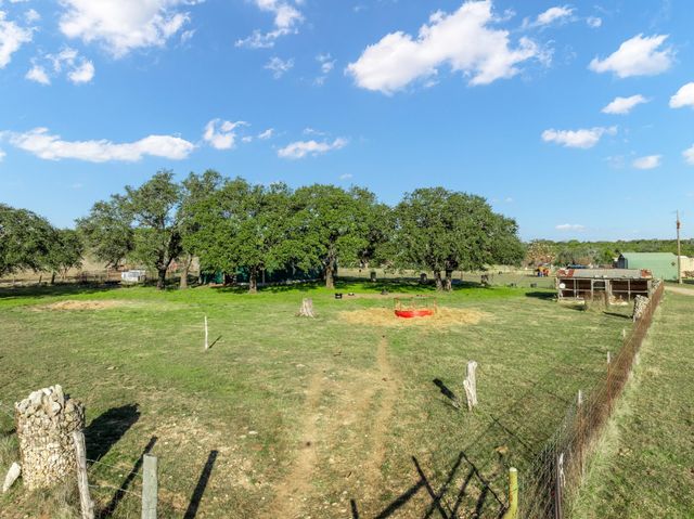 853 County Road 4390, Kempner, TX 76539