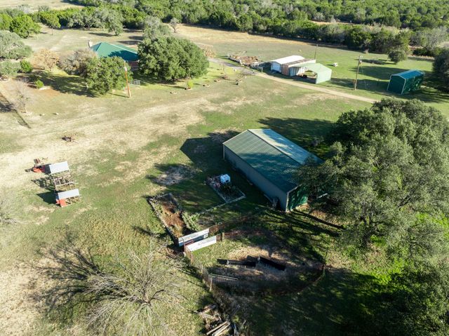 853 County Road 4390, Kempner, TX 76539
