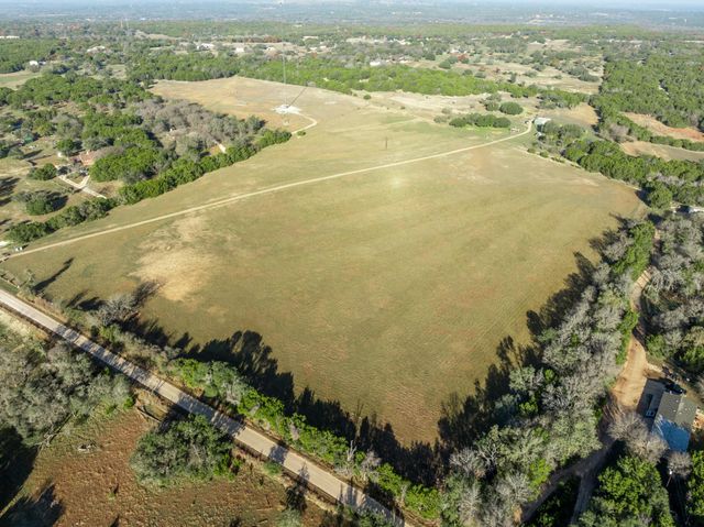 853 County Road 4390, Kempner, TX 76539