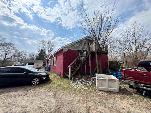 24585 Fillmore Road, South Bend, IN 46619