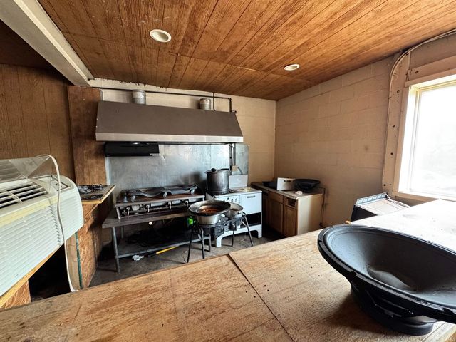 24585 Fillmore Road, South Bend, IN 46619