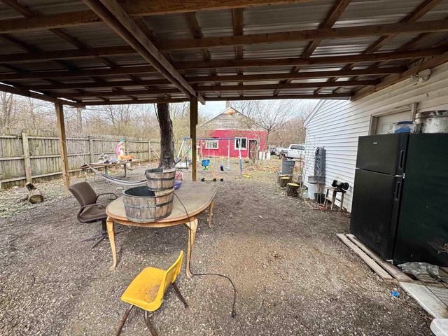 24585 Fillmore Road, South Bend, IN 46619