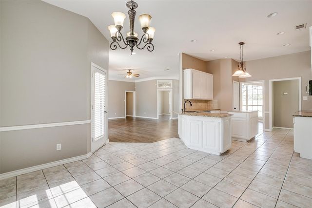 909 Alconberry Drive, Crowley, TX 76036