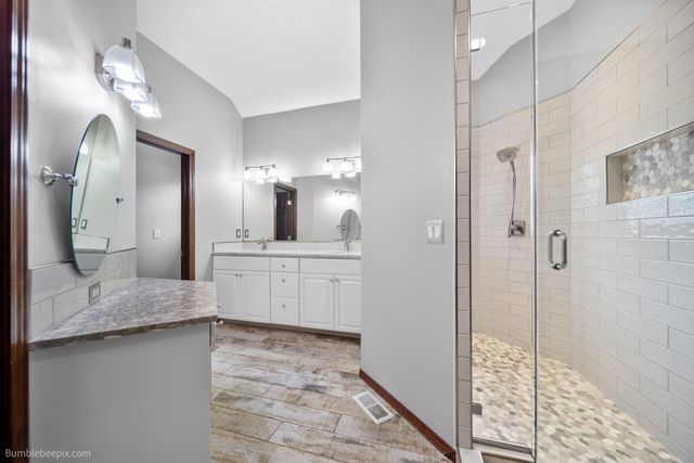 1405 N King James Ln, Liberty Lake, WA 99019