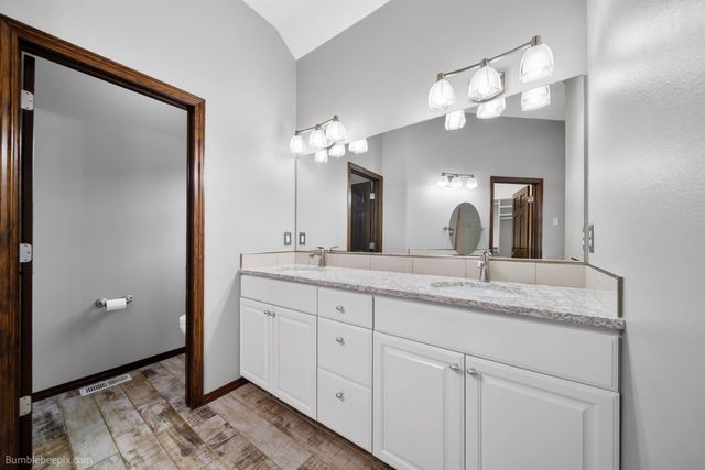 1405 N King James Ln, Liberty Lake, WA 99019