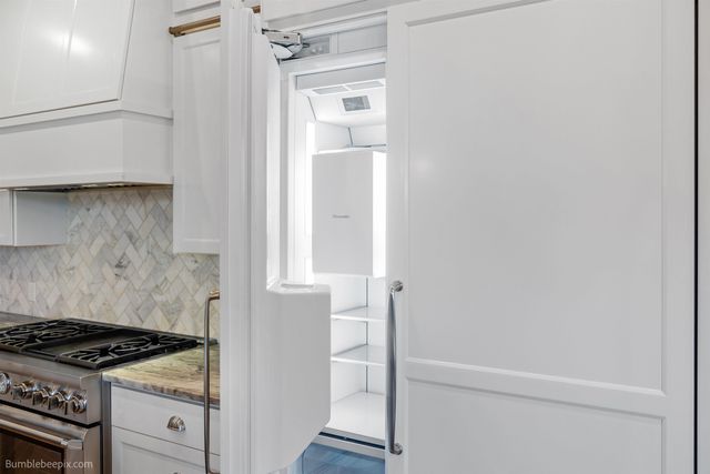 1405 N King James Ln, Liberty Lake, WA 99019