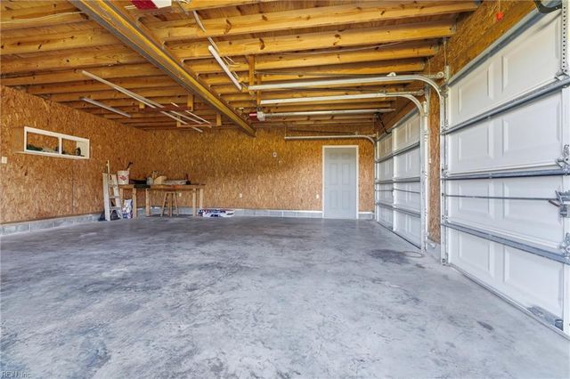 108 Hawthorne DR, Elizabeth City, NC 27909