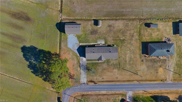 108 Hawthorne DR, Elizabeth City, NC 27909