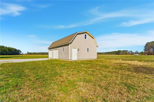 108 Hawthorne DR, Elizabeth City, NC 27909