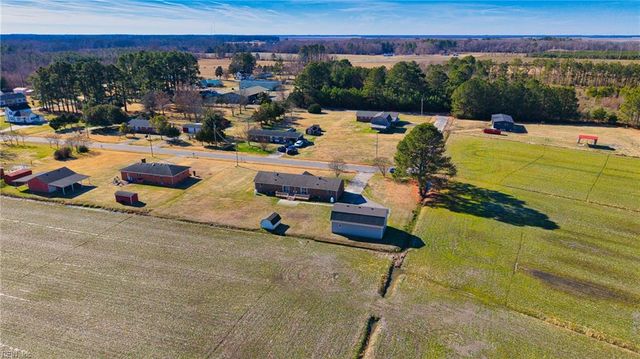 108 Hawthorne DR, Elizabeth City, NC 27909