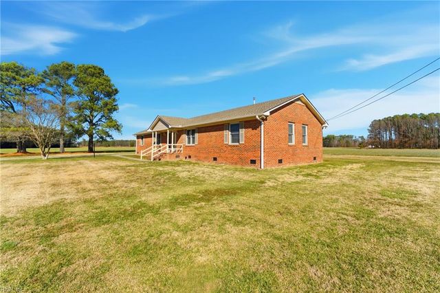 108 Hawthorne DR, Elizabeth City, NC 27909