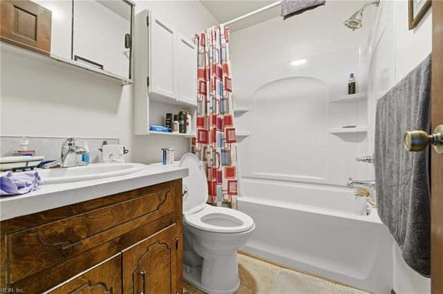 108 Hawthorne DR, Elizabeth City, NC 27909