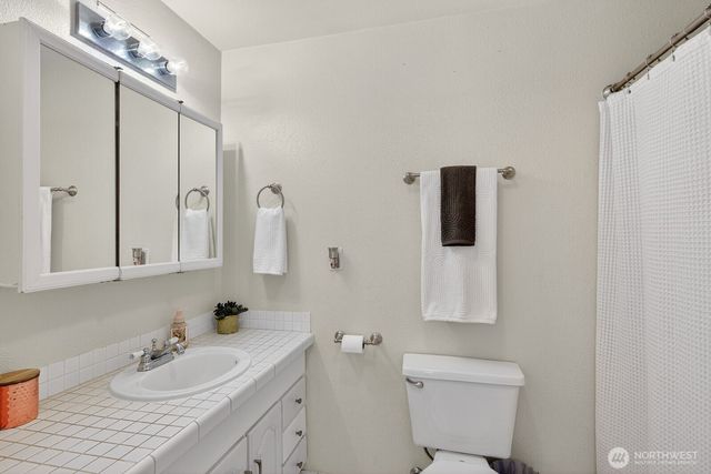 17907 37th Drive NE, Arlington, WA 98223