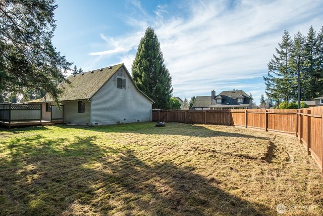 17907 37th Drive NE, Arlington, WA 98223