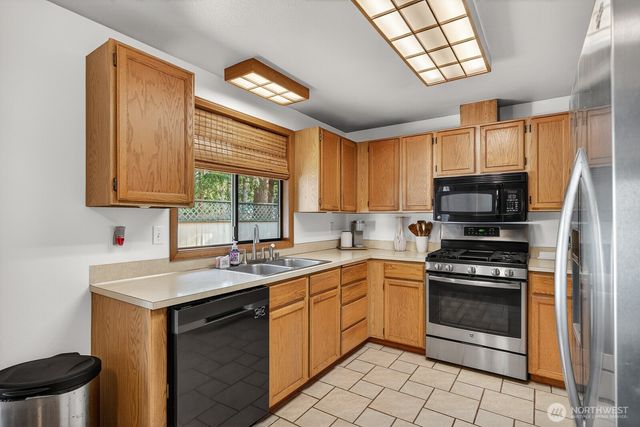 17907 37th Drive NE, Arlington, WA 98223