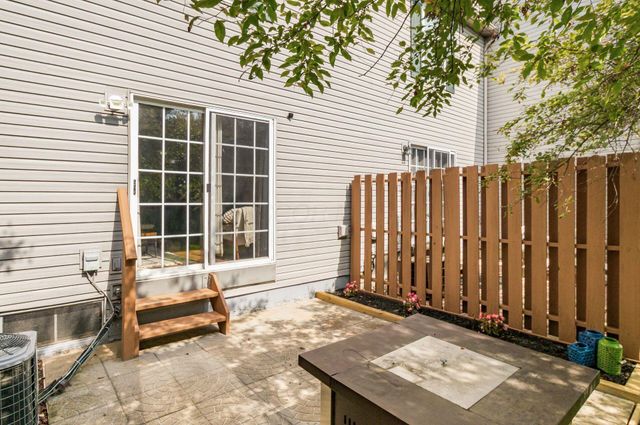 5678 Wigmore Drive, 55C, Columbus, OH 43235