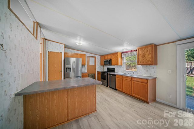 2089 Bison Trail, Maiden, NC 28650
