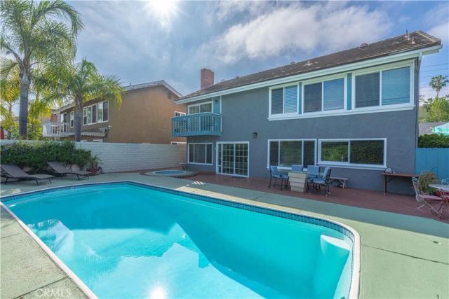 24831 Largo, Laguna Hills, CA 92653