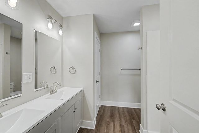 2704 Amelia Ln., Salina, KS 67401