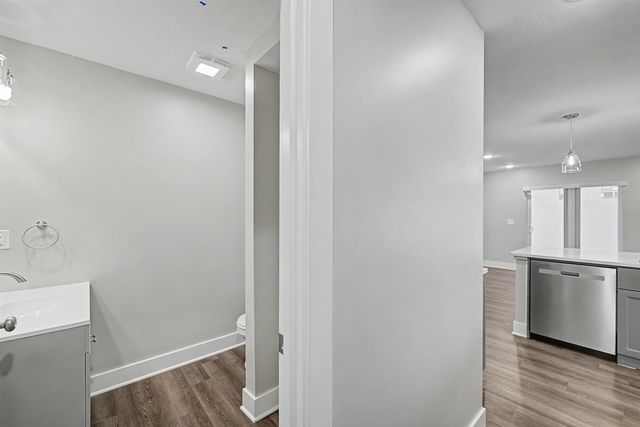 2704 Amelia Ln., Salina, KS 67401
