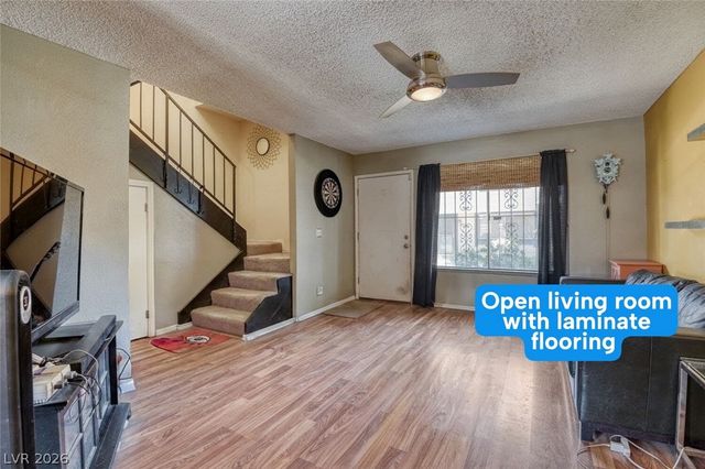 6227 Meadow Vista Lane, Las Vegas, NV 89103