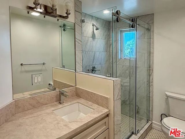 2807 Dunleer Place A, Los Angeles, CA 90064