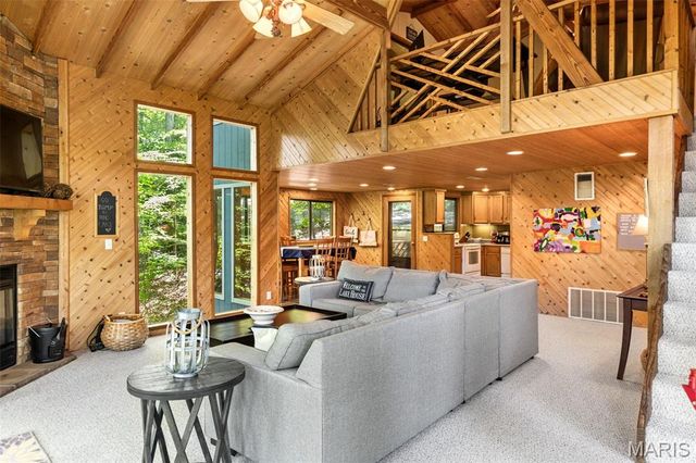 1711 Lake Wynnbrook Drive, Innsbrook, MO 63390