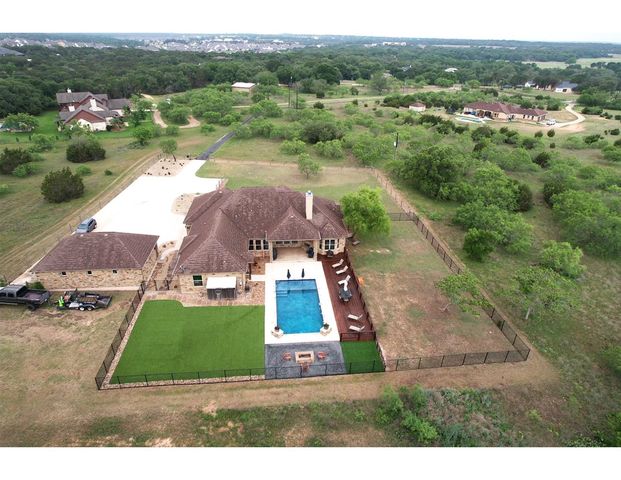 3738 County Road 258, Liberty Hill, TX 78642