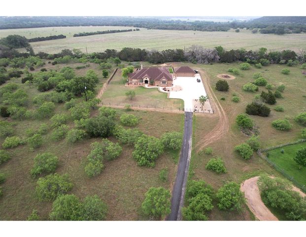 3738 County Road 258, Liberty Hill, TX 78642