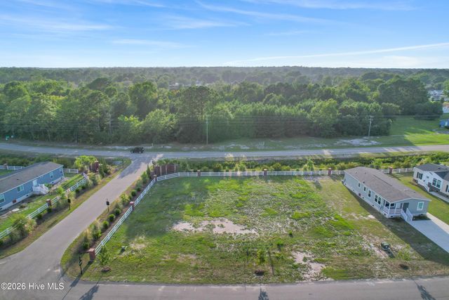 876 Yaupon Drive SW, Calabash, NC 28467